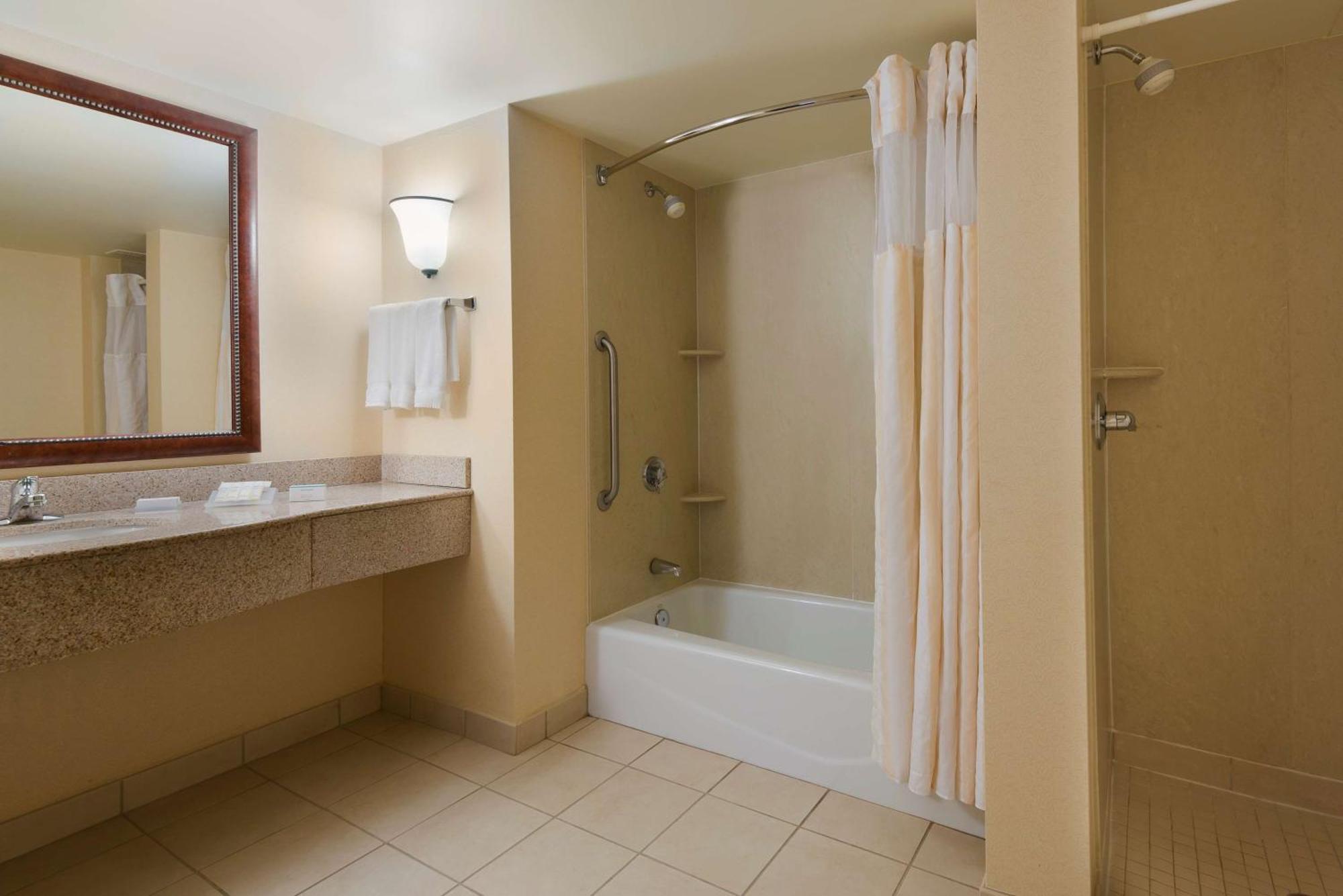 Hilton Garden Inn Washington Dc/Greenbelt Bagian luar foto